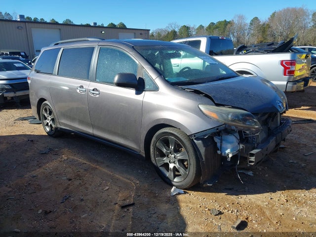 Aukcja sprzedaży 2016 Toyota Sienna Se 8 Passenger, vin: 5TDXK3DC0GS721263, numer aukcji: 43964200