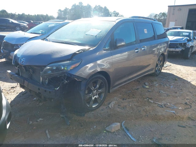 Aukcja sprzedaży 2016 Toyota Sienna Se 8 Passenger, vin: 5TDXK3DC0GS721263, numer aukcji: 43964200