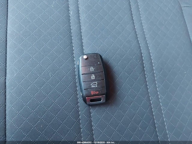 5XYPG4A3XLG659549 KIA Sorento 2.4l Lx