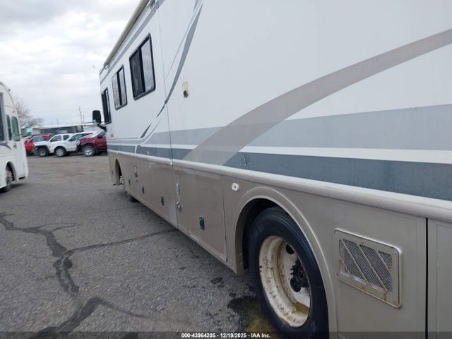 Продаж на аукціоні авто 2001 Bounder 39ft, vin: 4UZAAHBVX1CJ29951, номер лоту: 43964205