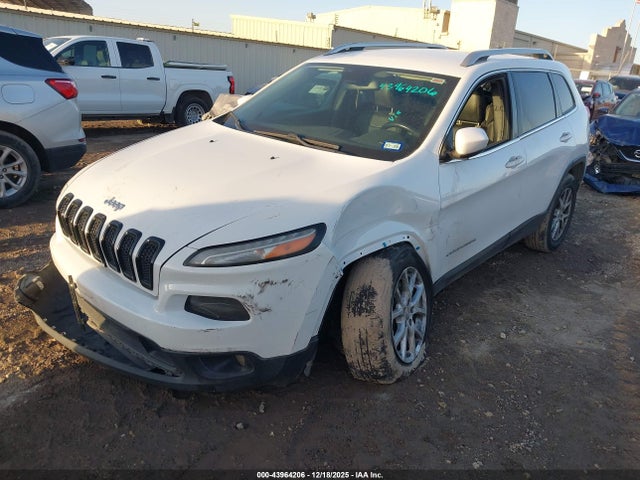 Jeep Cherokee Latitude 2015 1C4PJLCB5FW793361 Image 2