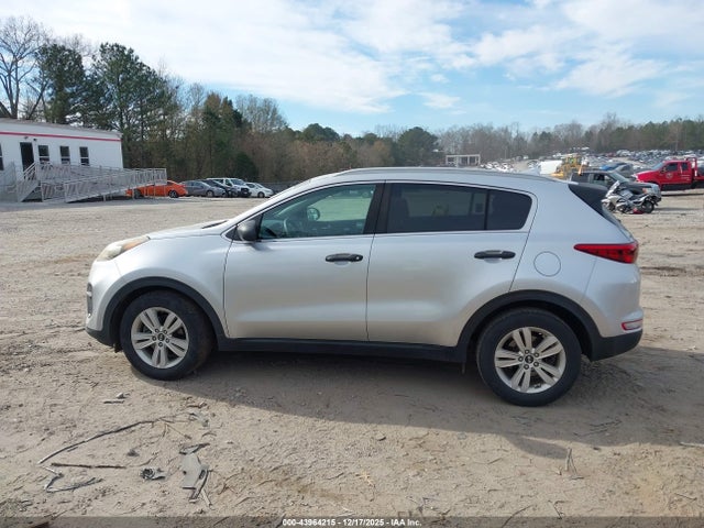 KNDPM3AC8K7535326 KIA Sportage Lx