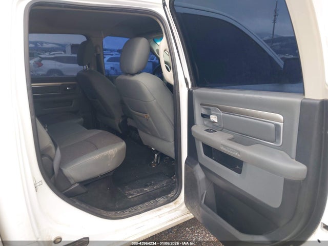 43964234 :رقم المزاد ، 1C6RR7LT0FS785930 vin ، 2015 Ram 1500 Big Horn مزاد بيع