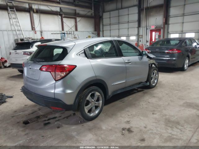 2018 HONDA HR-V 3CZRU5H30JM711732 Photo 3