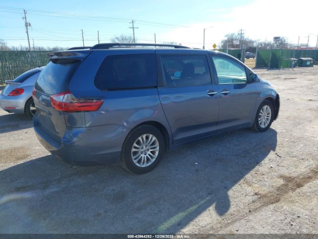 2016 TOYOTA SIENNA 5TDYK3DC8GS718843 Photo 3