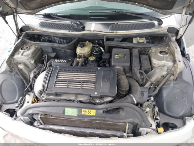 2008 MINI COOPER S WMWRH335X8TU81701 Photo 9