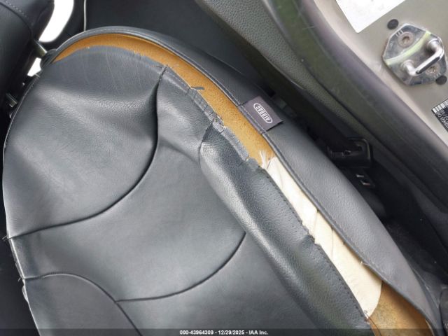 2008 MINI COOPER S WMWRH335X8TU81701 Photo 5