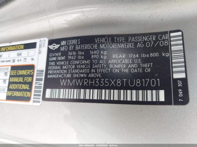 2008 MINI COOPER S WMWRH335X8TU81701 Photo 8