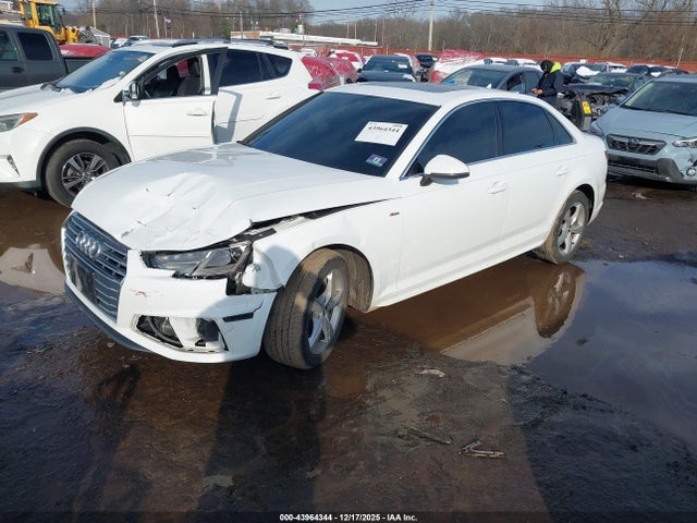 2019 AUDI A4 WAUDNAF4XKN019435 Photo 1