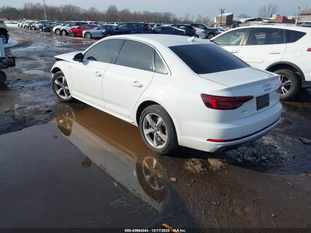2019 AUDI A4 WAUDNAF4XKN019435 Photo 2