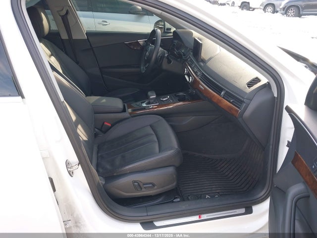 2019 AUDI A4 WAUDNAF4XKN019435 Photo 4