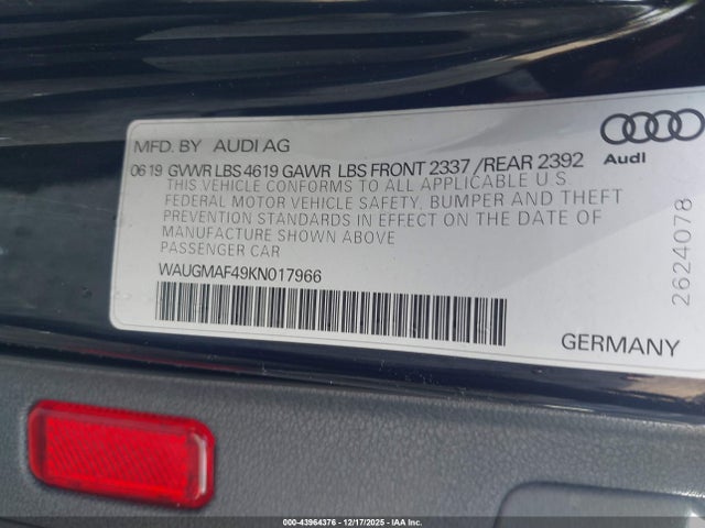 2019 AUDI A4 WAUGMAF49KN017966 Photo 8