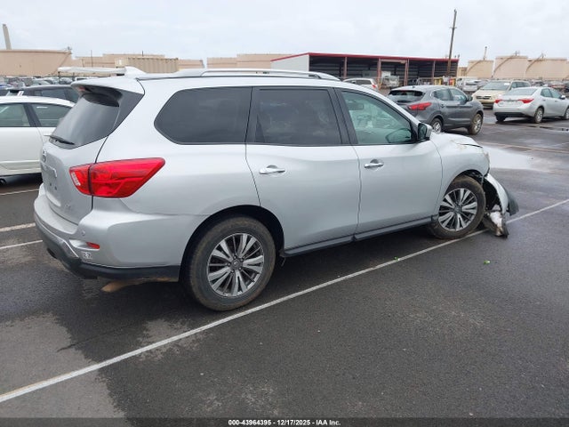 Продажа на аукционе авто 2020 Nissan Pathfinder Sl 2wd, vin: 5N1DR2CN8LC588531, номер лота: 43964395
