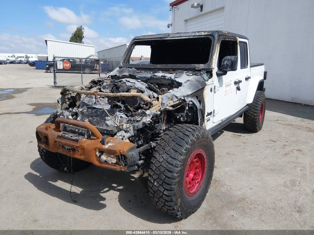 1C6JJTAM4NL180360 Jeep Gladiator Sport S 4x4