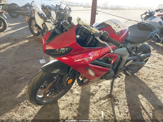 2025 TRIUMPH MOTORCYCLE DAYTONA SMTL23UFXSTBV7743 Photo 1