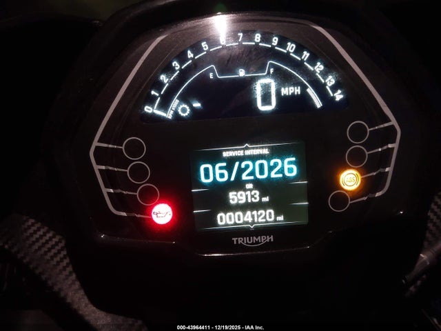 2025 TRIUMPH MOTORCYCLE DAYTONA SMTL23UFXSTBV7743 Photo 6