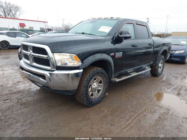 2016 RAM 2500 3C6UR5CJ0GG294764 Photo 1