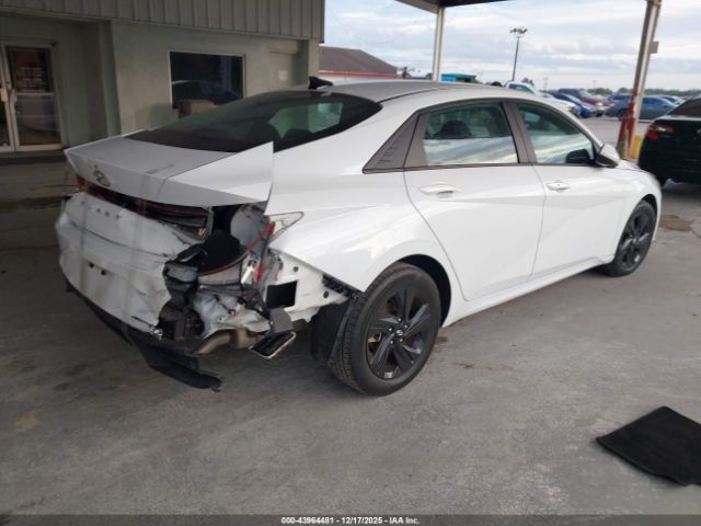 2021 HYUNDAI ELANTRA 5NPLS4AG3MH025557 Photo 3