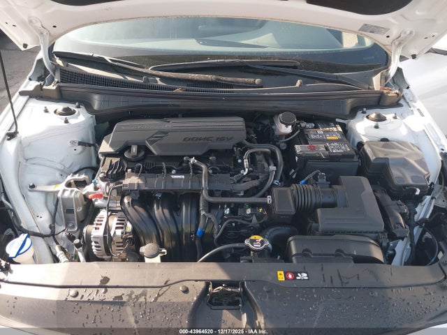 Hyundai ELANTRA SEL 2022 5NPLM4AG0NH083413 Image 10