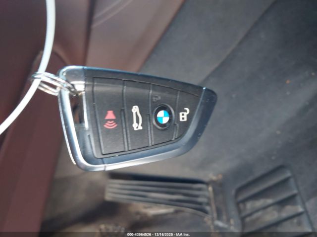 2016 BMW X5 5UXKR6C52G0J81975 Photo 10