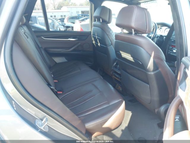 2016 BMW X5 5UXKR6C52G0J81975 Photo 7
