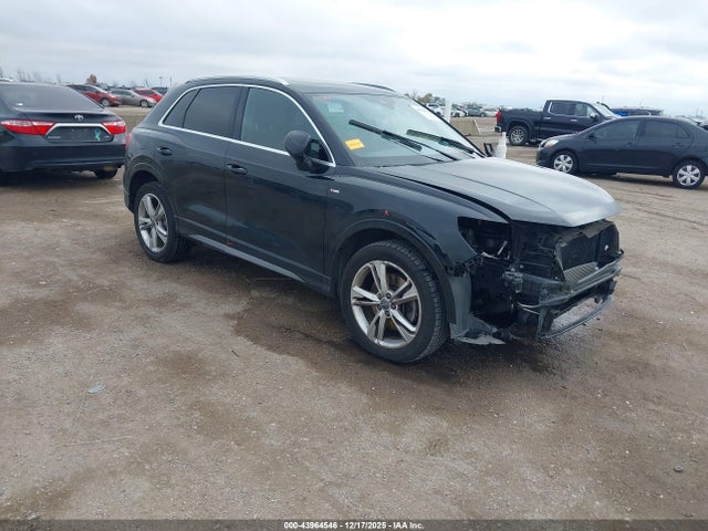 2020 AUDI Q3 WA1DECF37L1124491 Photo 0