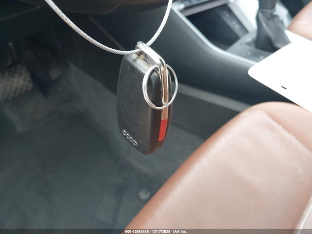 2020 AUDI Q3 WA1DECF37L1124491 Photo 10