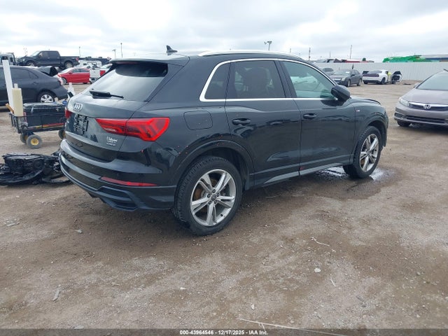 2020 AUDI Q3 WA1DECF37L1124491 Photo 3