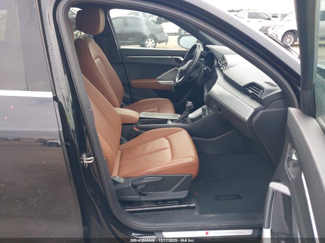 2020 AUDI Q3 WA1DECF37L1124491 Photo 4