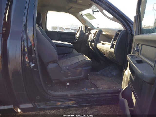 Продаж на аукціоні авто 2012 Ram 1500 St, vin: 3C6JD6AT2CG170484, номер лоту: 43964589