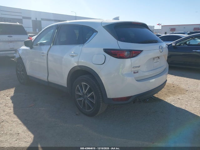 Продаж на аукціоні авто 2018 Mazda Cx-5 Grand Touring, vin: JM3KFADM5J0313161, номер лоту: 43964615