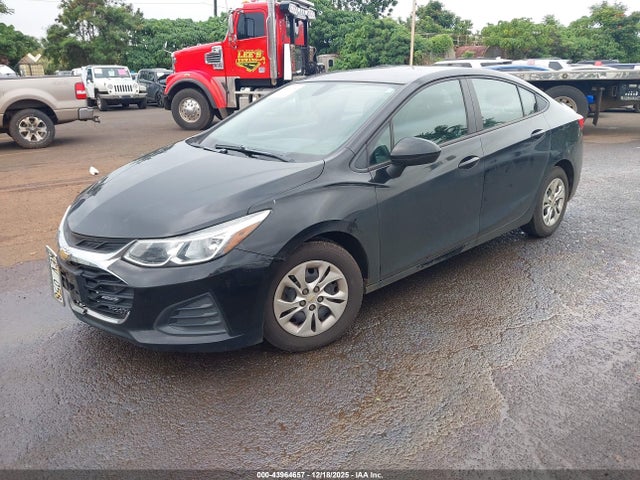 1G1BJ5SM3K7106058 Chevrolet Cruze Cvt (fleet Orders Only)
