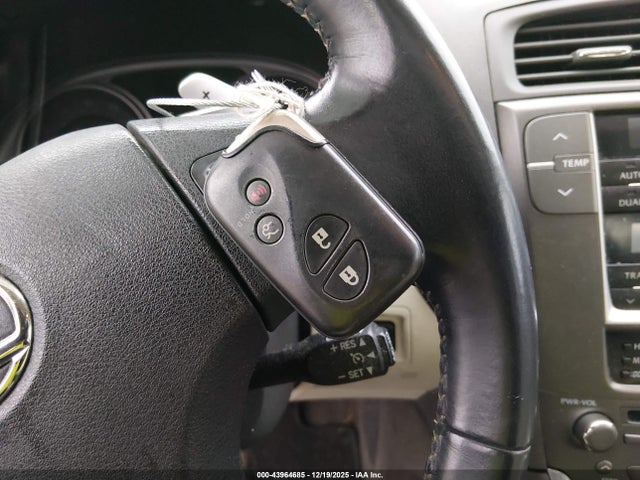 2010 LEXUS IS 250 JTHBF5C20A5126704 Photo 10
