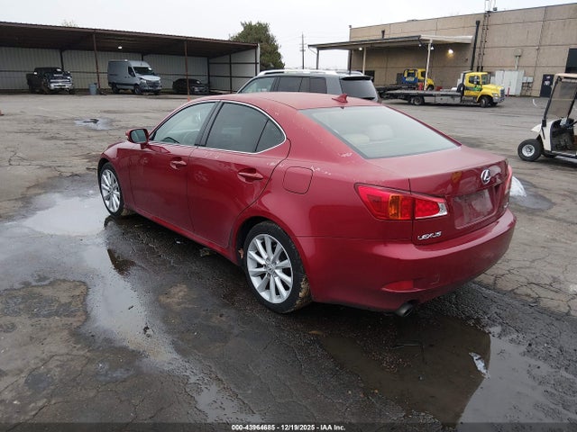2010 LEXUS IS 250 JTHBF5C20A5126704 Photo 2