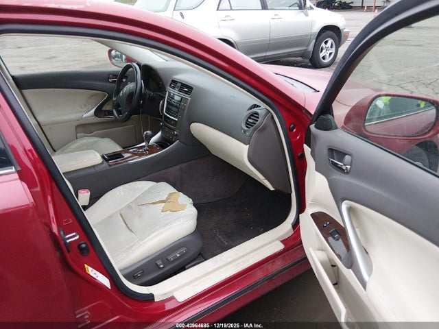 2010 LEXUS IS 250 JTHBF5C20A5126704 Photo 4
