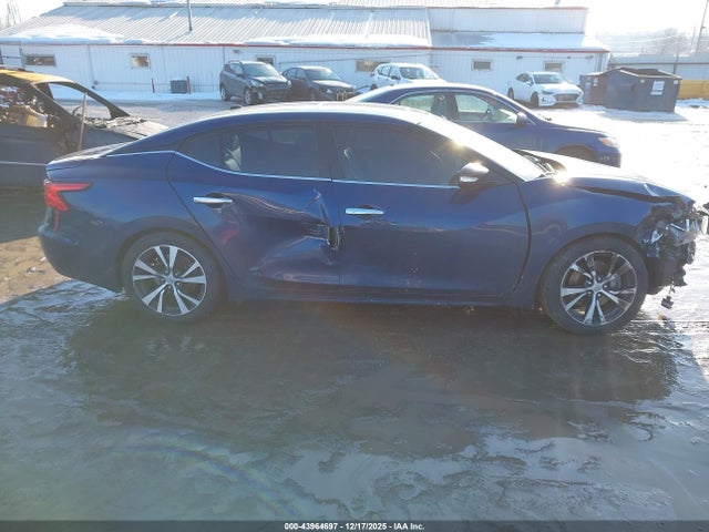 Nissan Maxima 3.5 Platinum 2017 1N4AA6AP4HC435457 Image 14