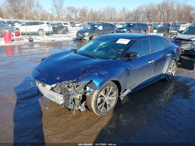Nissan Maxima 3.5 Platinum 2017 1N4AA6AP4HC435457 Image 2