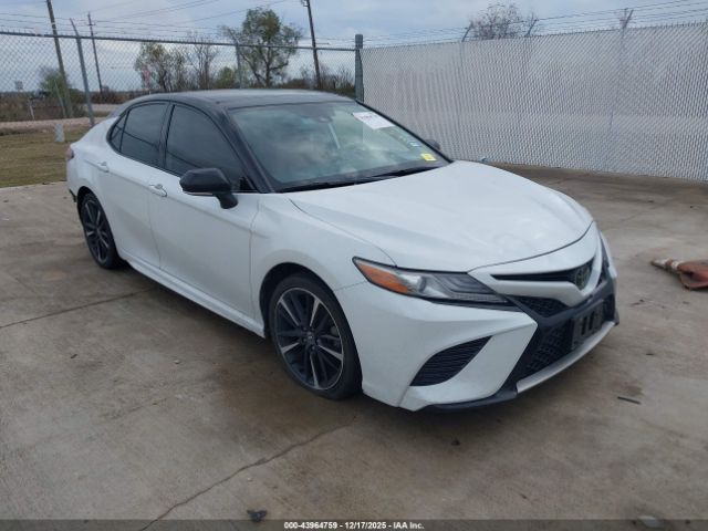 2019 TOYOTA CAMRY 4T1B61HK2KU296911
