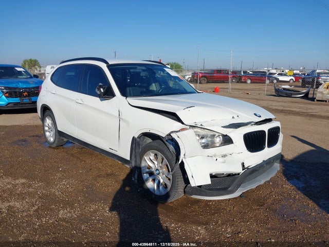 Продаж на аукціоні авто 2015 Bmw X1 Xdrive28i, vin: WBAVL1C52FVY25749, номер лоту: 43964811