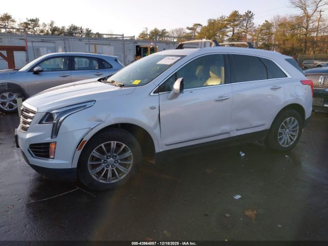 2017 CADILLAC XT5 1GYKNDRSXHZ262504 Photo 5
