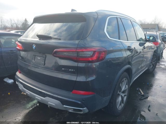 2023 BMW X5 5UXCR6C0XP9N74384 Photo 3