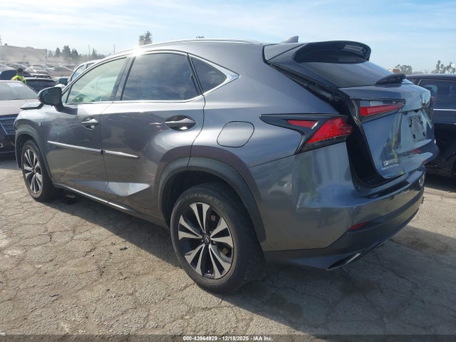 2018 LEXUS NX 300 JTJBARBZ3J2159510 Photo 2