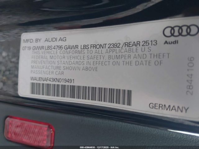 2019 AUDI A4 WAUENAF43KN019491 Photo 8