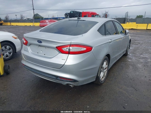 Ford FUSION SE 2016 3FA6P0H77GR251640 Image 4