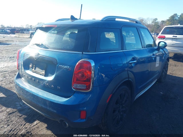 2019 MINI COUNTRYMAN WMZYT5C54K3G92444 Photo 3