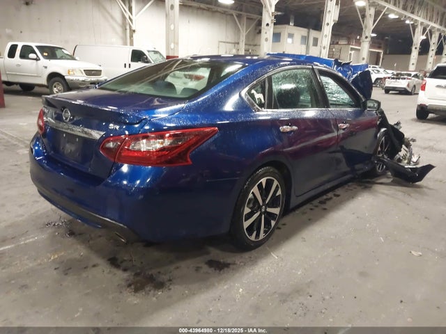 1N4AL3AP9JC118563 Nissan Altima 2.5 Sr