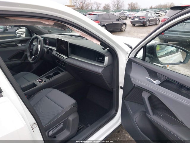 2025 VOLKSWAGEN TIGUAN 3VVGR7RM7SM026955 Photo 4