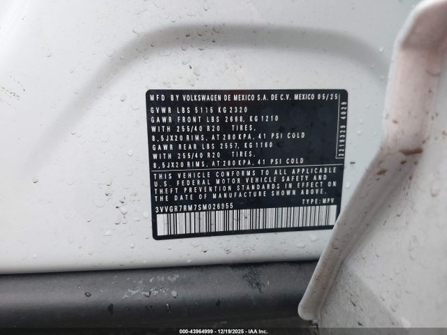2025 VOLKSWAGEN TIGUAN 3VVGR7RM7SM026955 Photo 8