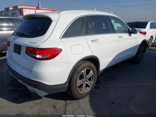 2019 MERCEDES-BENZ GLC 300 WDC0G4KB0KV118471 Photo 3