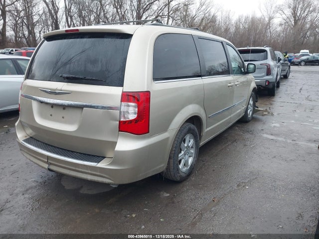 2011 CHRYSLER TOWN & COUNTRY 2A4RR5DG5BR771350 Photo 3